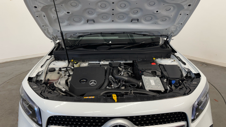 Mercedes-Benz GLB 200 AMG Line Premium Plus 5dr 7G-Tronic Petrol Estate